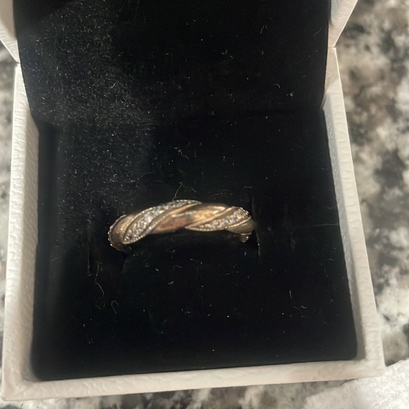 Pandora Ring size 7 - Picture 3 of 4